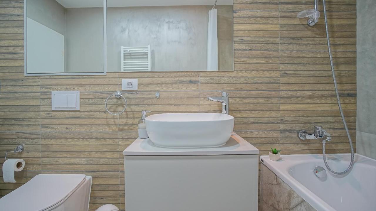 Grandis Studio Coresi Braşov Exteriör bild